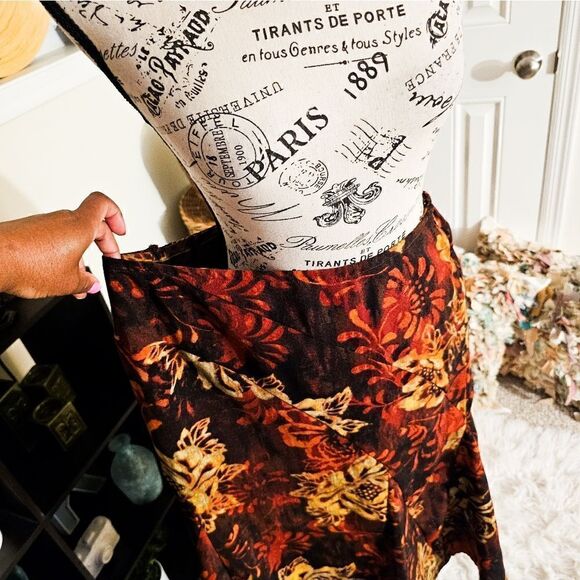 Vintage R.Q.T Rustic Floral Print Midi Skirt - Picture 6 of 15